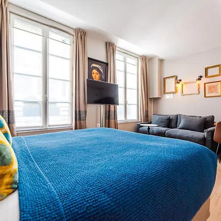 Les Boulevards Apartment *