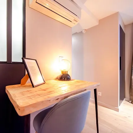 Apartment Les Boulevards Paris